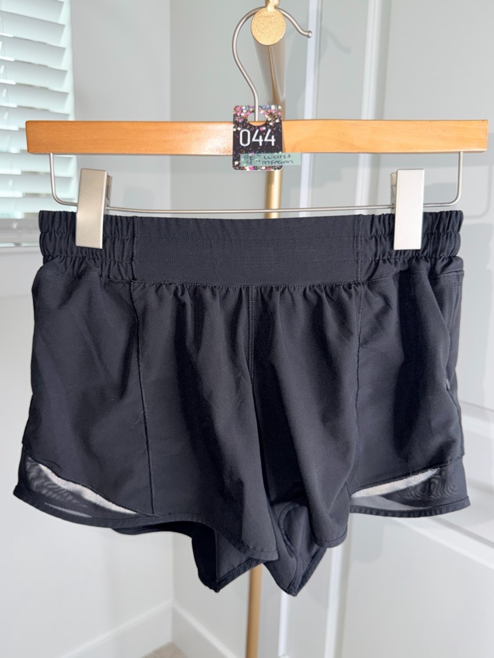 44. Lululemon Hotty Hot HR Short *Long 4" in Black